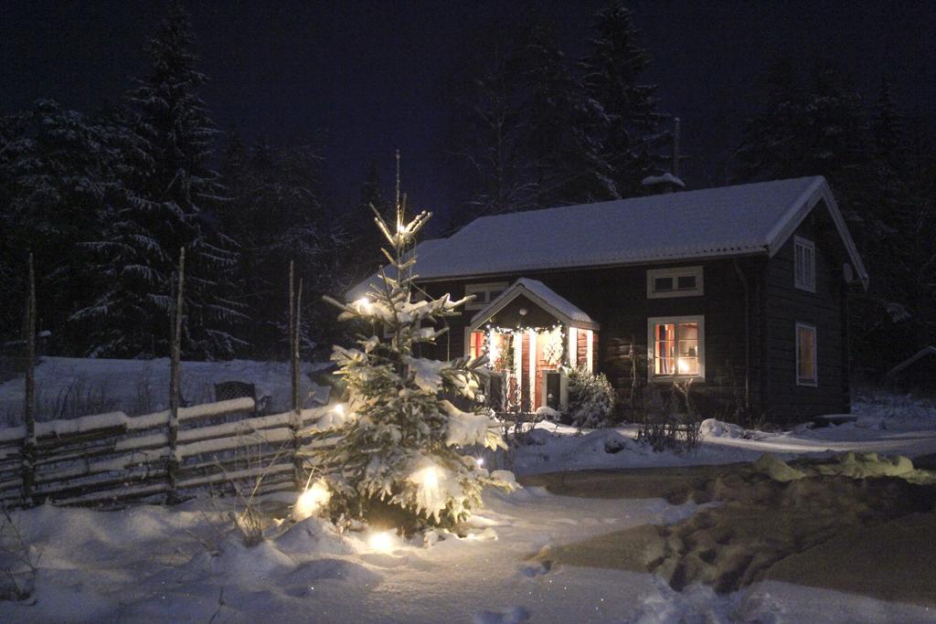 Rustika Strandstugor Utanfoer Raettvik Exterior photo